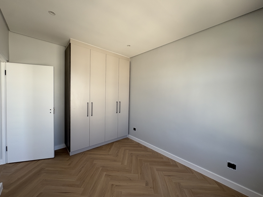4 Bedroom Property for Sale in Sandown Western Cape